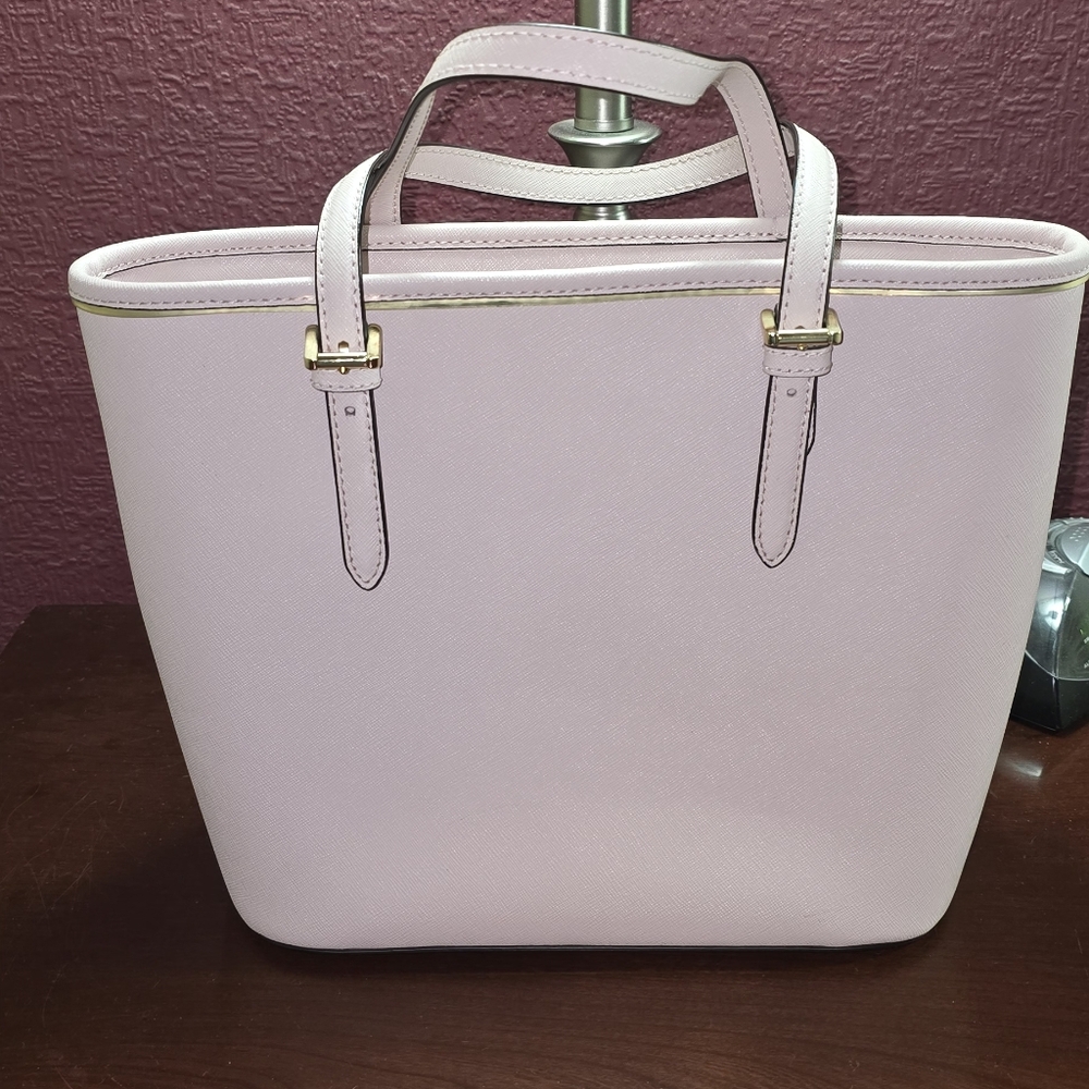 Michael Kors Jet Set Medium Saffiano light pink Leather Pocket  LIKE NEW - Picture 2 of 9